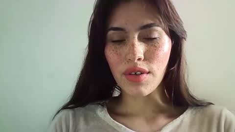 Erika online show from 7, 11, 2025