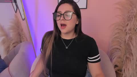 Snapshot of erika_mendez1 chatting on 29, 4, 2026 Erika Mendez online show from 29, 4, 2026