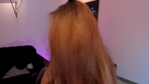 Erika Benz online show from 15, 1, 2025