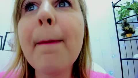 Adelina online show from 8, 2, 2026