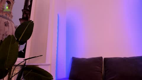Snapshot of erikalustx chatting on 3, 6, 2026 Erika online show from 3, 6, 2026