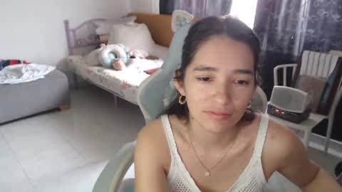 Snapshot of erina_1 chatting on 11, 6, 2026 erina_1 online show from 11, 6, 2026