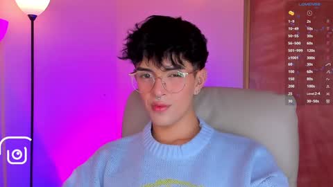   online show from 7, 2, 2025