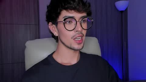 Snapshot of erisleon chatting on 3, 2, 2026 online show from 3, 2, 2026