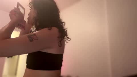 Nikki Erotica online show from 14, 9, 2025