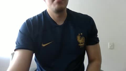 Snapshot of erra311 chatting on 14, 11, 2025 erra311 online show from 14, 11, 2025