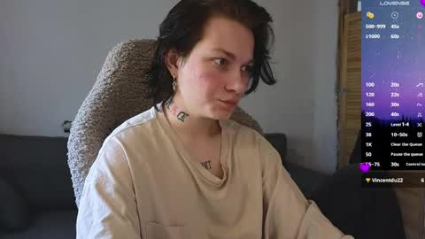 esajukyy online show from 14, 4, 2026