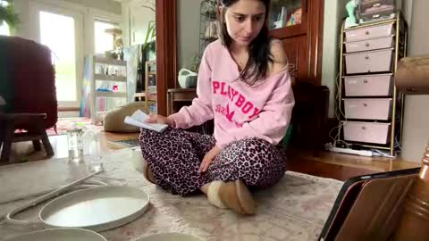 Snapshot of esimaralda chatting on 23, 5, 2026 esimaralda online show from 23, 5, 2026