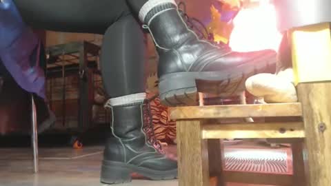 Eskela911 online show from 8, 4, 2026