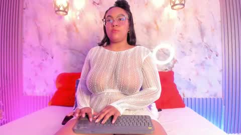 esmeralda online show from 19, 2, 2025