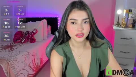 Snapshot of esmeralda_le chatting on 16, 4, 2026 Esmeralda online show from 16, 4, 2026