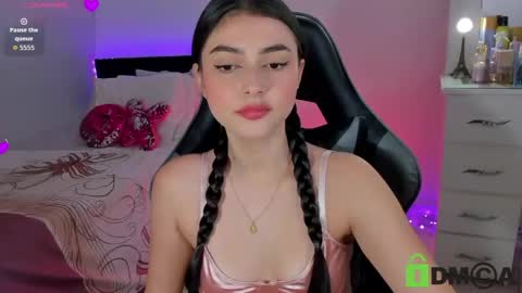 Snapshot of esmeralda_le chatting on 23, 5, 2026 Esmeralda online show from 23, 5, 2026