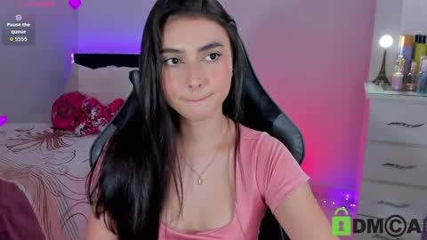 Snapshot of esmeralda_le chatting on 29, 5, 2026 Esmeralda online show from 29, 5, 2026