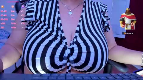 esme online show from 12, 3, 2025