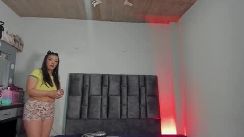 Perla online show from 12, 2, 2026