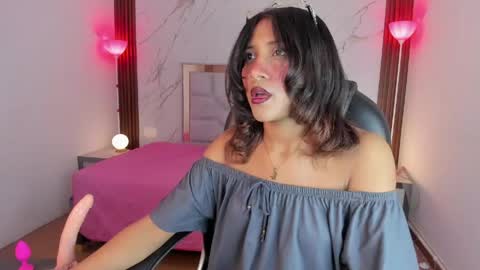 esperanzamora online show from 19, 5, 2026