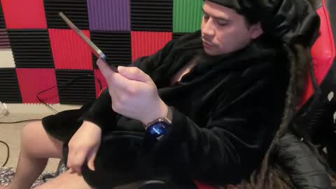 Snapshot of essaywoke chatting on 15, 1, 2026 EssayWoke online show from 15, 1, 2026