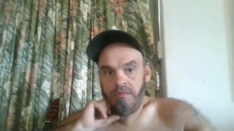 Essensual Elf online show from 19, 9, 2025