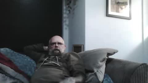 dont ask to pm me your probably fake online show from 28, 12, 2024