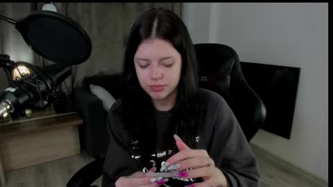 esteria online show from 8, 12, 2024