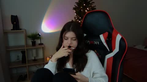 esteria online show from 15, 1, 2025