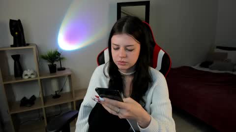 esteria online show from 17, 1, 2025