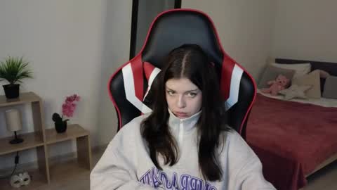 esteria online show from 23, 1, 2025