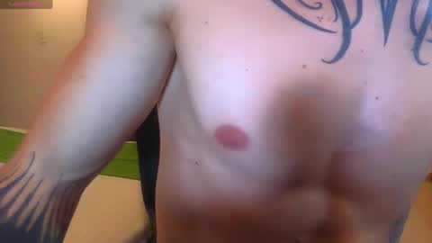 Snapshot of estebanchar_ chatting on 8, 5, 2026 Esteban independent model online show from 8, 5, 2026