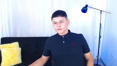 estebancum18 online show from 26, 5, 2026