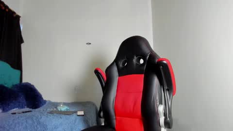 estebanlobo online show from 17, 11, 2025