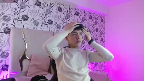 estefan_tay online show from 3, 3, 2026