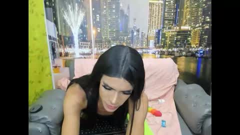 Snapshot of estefani_robles chatting on 22, 12, 2025 estefani robles online show from 22, 12, 2025