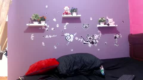 Estefania 5 online show from 30, 1, 2025