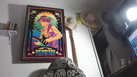 estelamaris online show from 12, 12, 2024