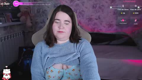 Snapshot of estelle_hicks chatting on 16, 4, 2026 estelle_hicks online show from 16, 4, 2026