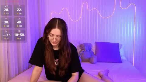Snapshot of ester_hill chatting on 4, 12, 2024 Ester online show from 4, 12, 2024