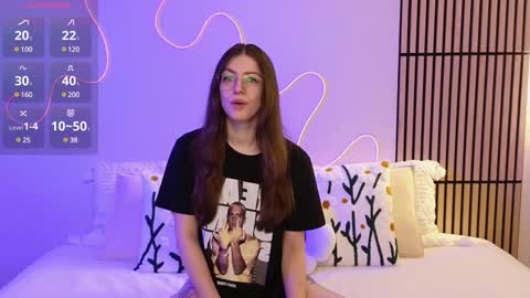 Snapshot of ester_hill chatting on 3, 2, 2025 Ester online show from 3, 2, 2025