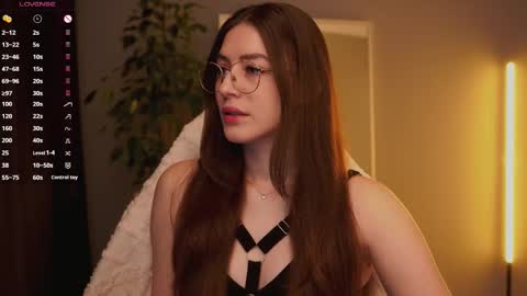 Ester online show from 24, 11, 2025