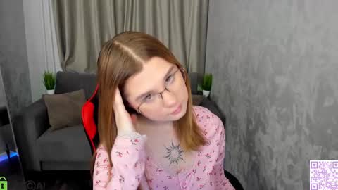 Ester online show from 9, 2, 2026