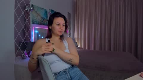 Odelia online show from 10, 1, 2025