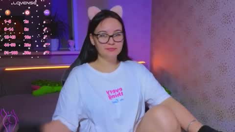 EsterPlayful online show from 27, 9, 2025