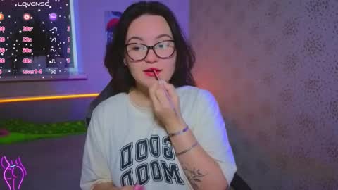 EsterPlayful online show from 2, 11, 2025