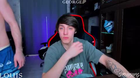 Snapshot of esthetics_boys chatting on 10, 3, 2025 LOUIS online show from 10, 3, 2025