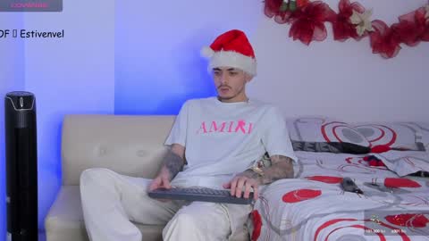 estivenvel online show from 24, 12, 2024