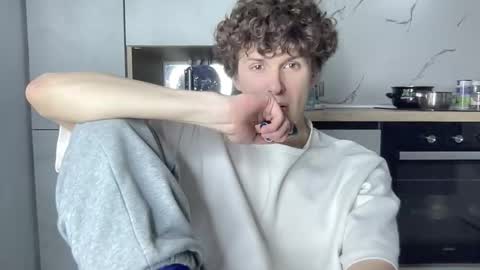 Alex online show from 25, 2, 2026