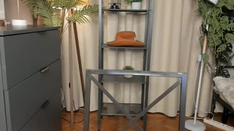 Natalie online show from 28, 11, 2025