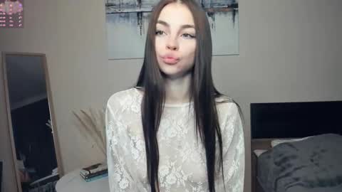 Mary online show from 18, 11, 2025