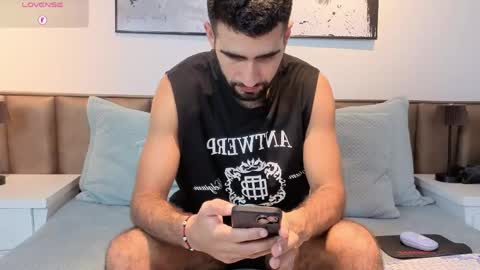 Snapshot of ethan__walker chatting on 25, 4, 2026 Ethan online show from 25, 4, 2026