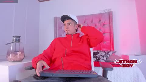 Ethan online show from 25, 11, 2025