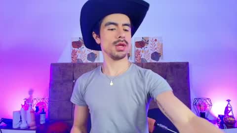 Snapshot of ethan_briggs chatting on 2, 7, 2026 ethan online show from 2, 7, 2026